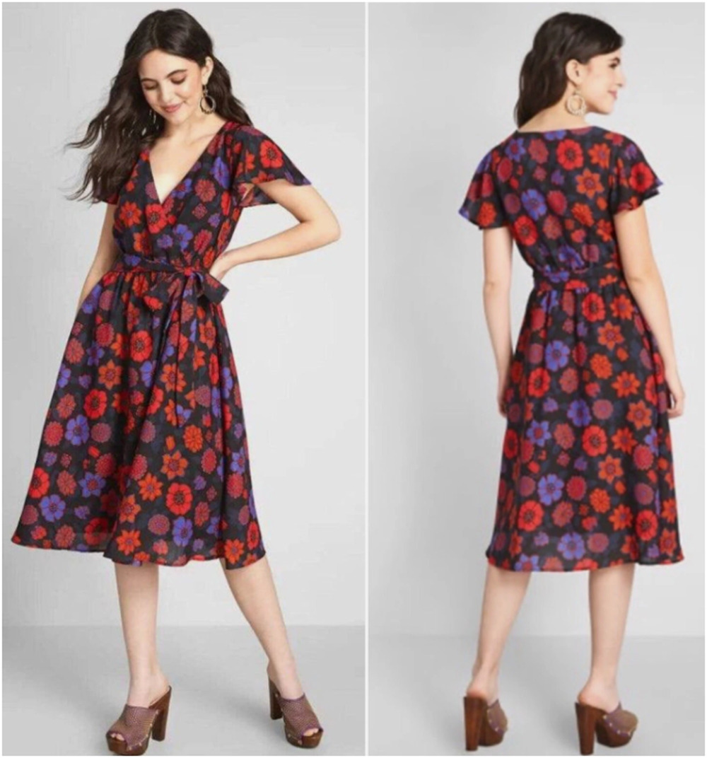 NWT ModCloth Fits Of Bliss Wrap Dress Womens 4X Black Floral Tie Waist Whimsical